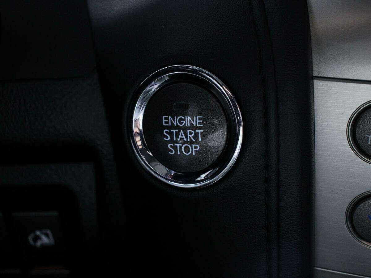 Купить Lexus LX 570, 2012, 297 000 км, фото №24