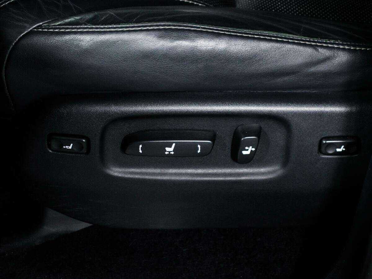 Купить Lexus LX 570, 2012, 297 000 км, фото №26