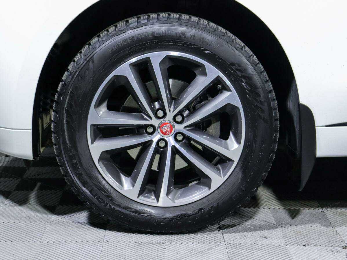 Купить Jaguar F-Pace, 2018, 81 000 км, фото №15