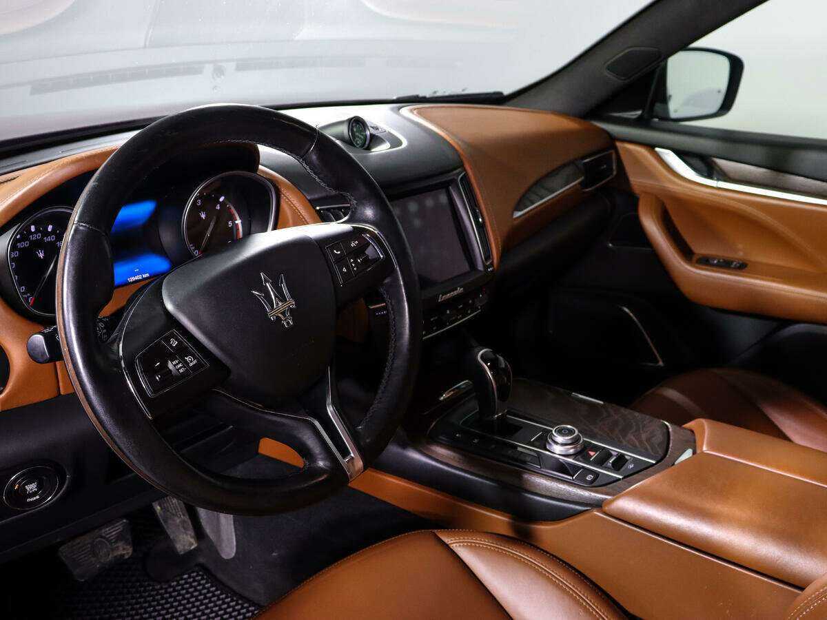 Купить Maserati Levante Diesel, 2016, 129 401 км, фото №12