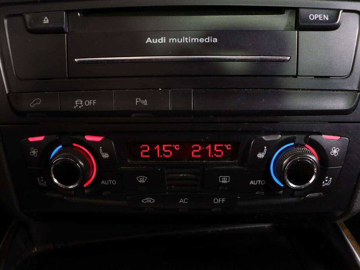 Купить Audi Q5, 2011, 135 000 км, фото №21