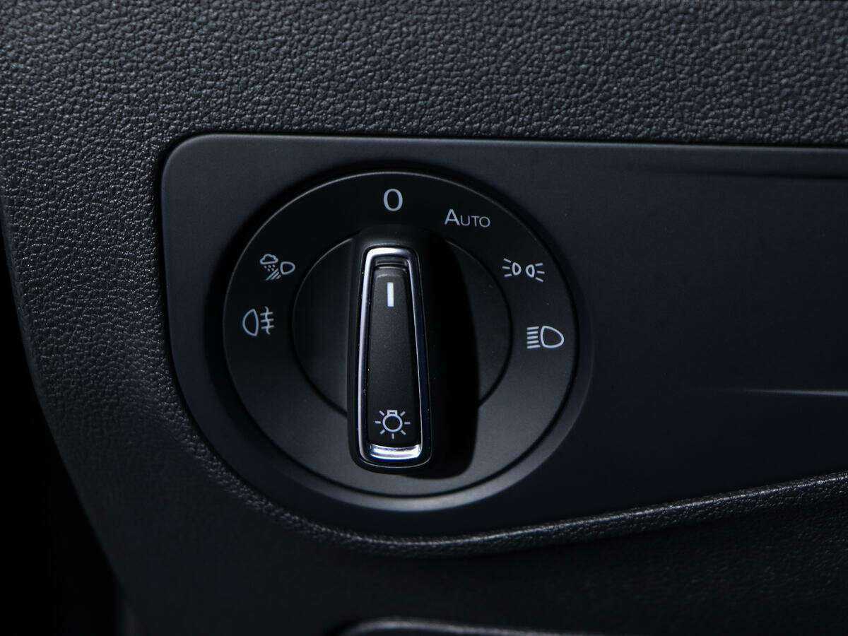 Купить Volkswagen Tiguan, 2021, 65 741 км, фото №18