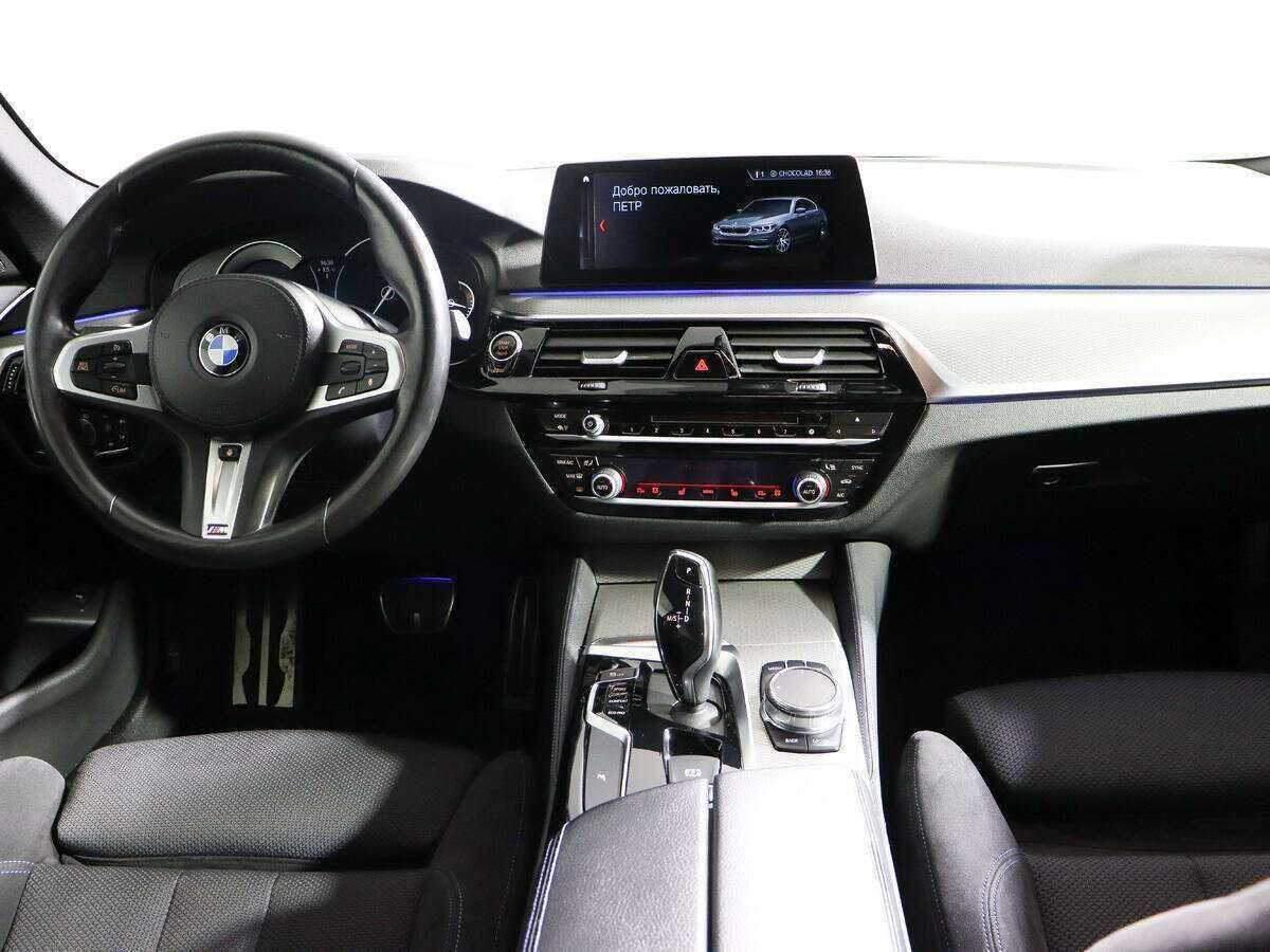 Купить BMW 5 серии 530i xDrive, 2018, 135 000 км, фото №9