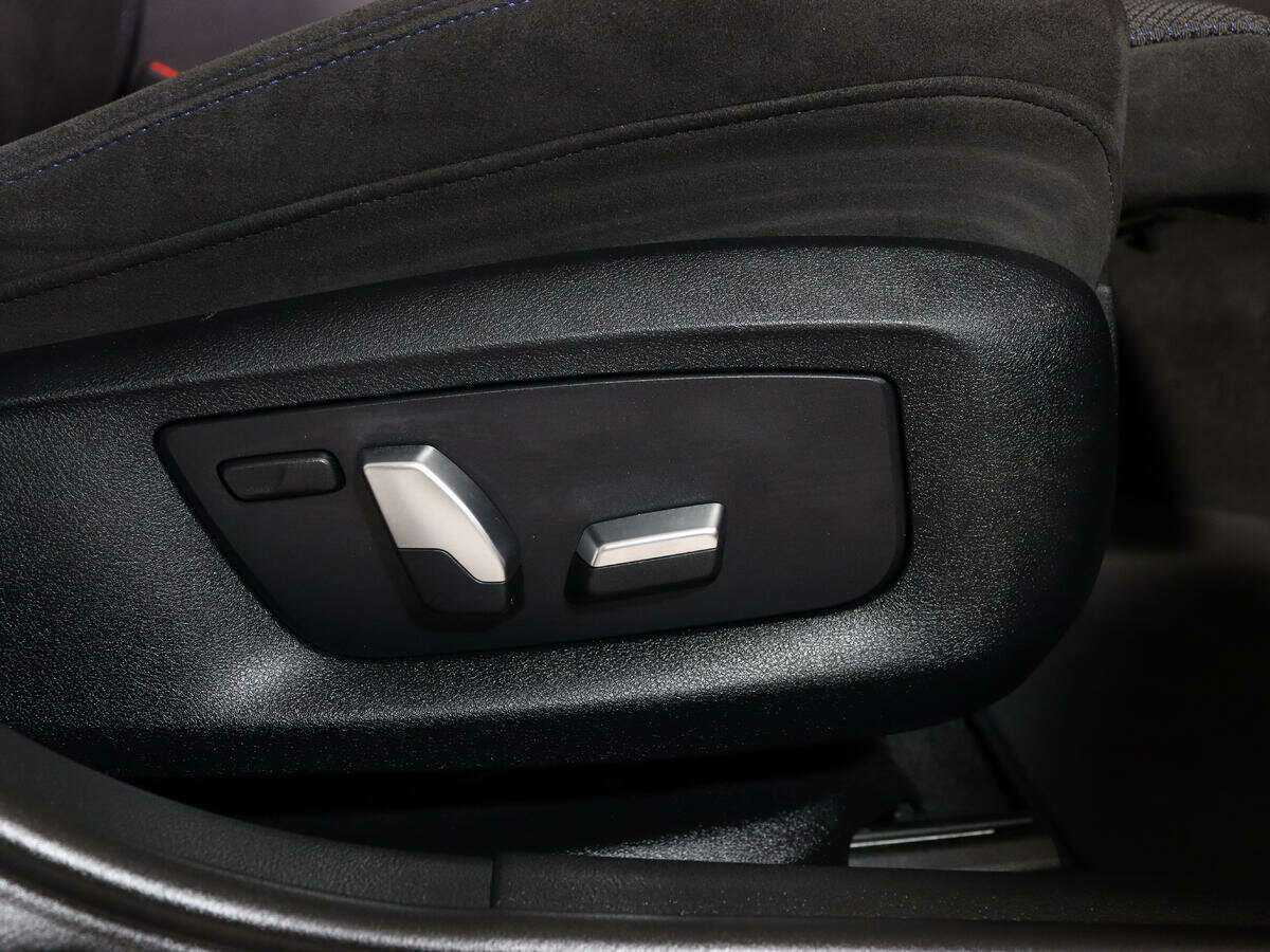 Купить BMW 5 серии 530i xDrive, 2018, 135 000 км, фото №12