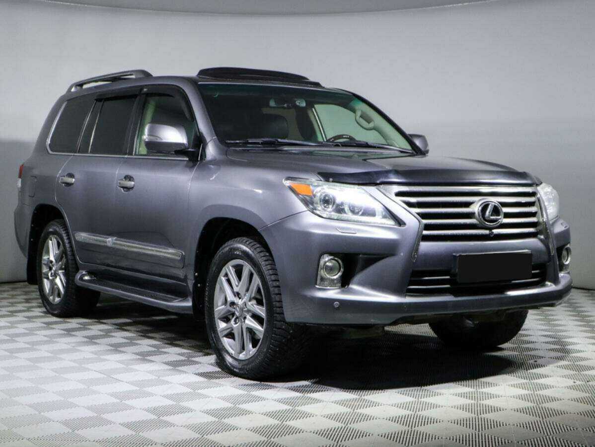 Lexus LX