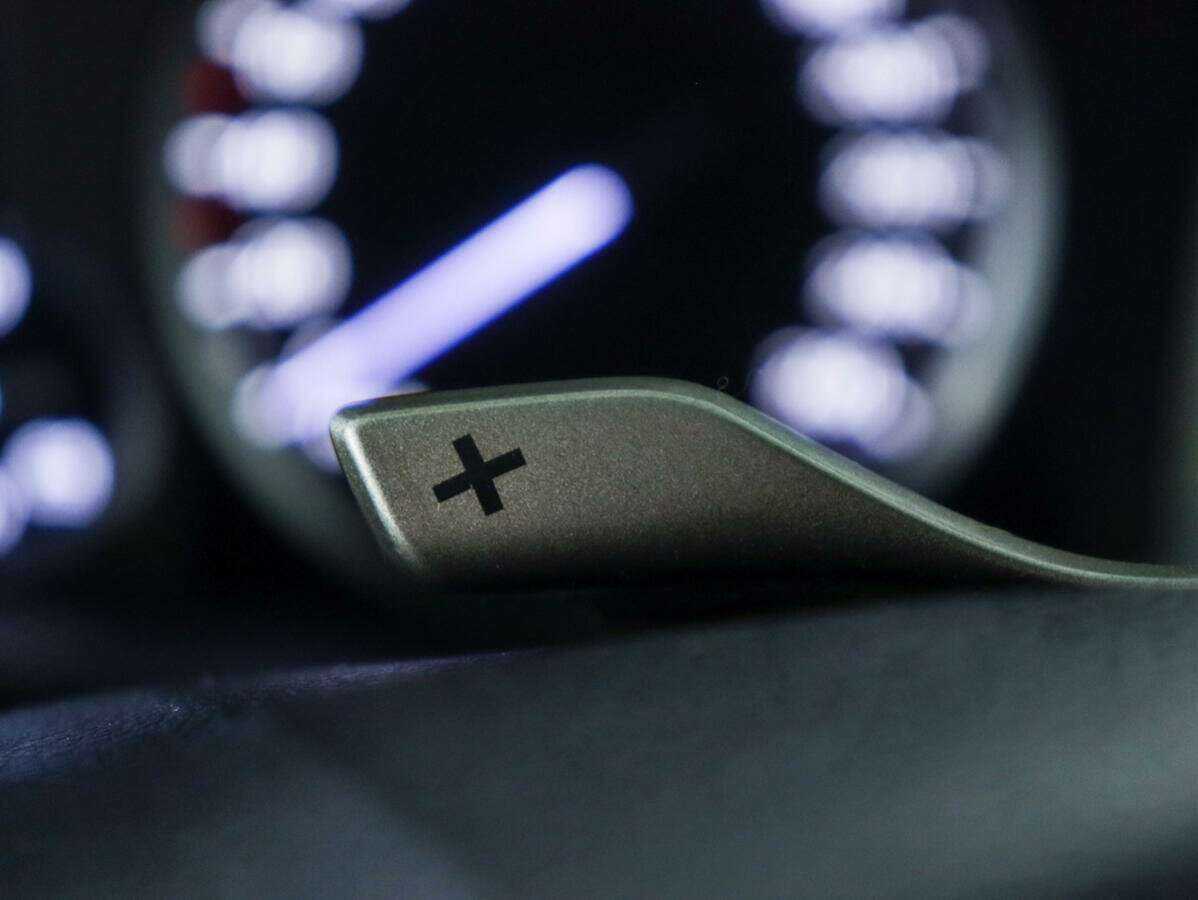 Купить Lexus LX 570, 2012, 201 605 км, фото №17