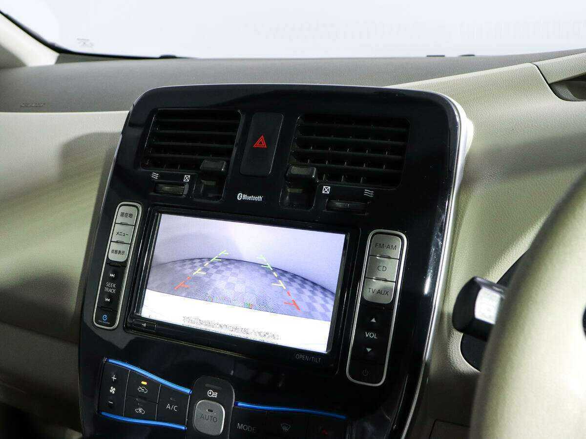 Купить Nissan Leaf, 2011, 136 431 км, фото №15