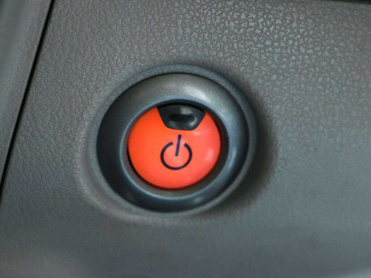 Купить Nissan Leaf, 2011, 136 431 км, фото №17