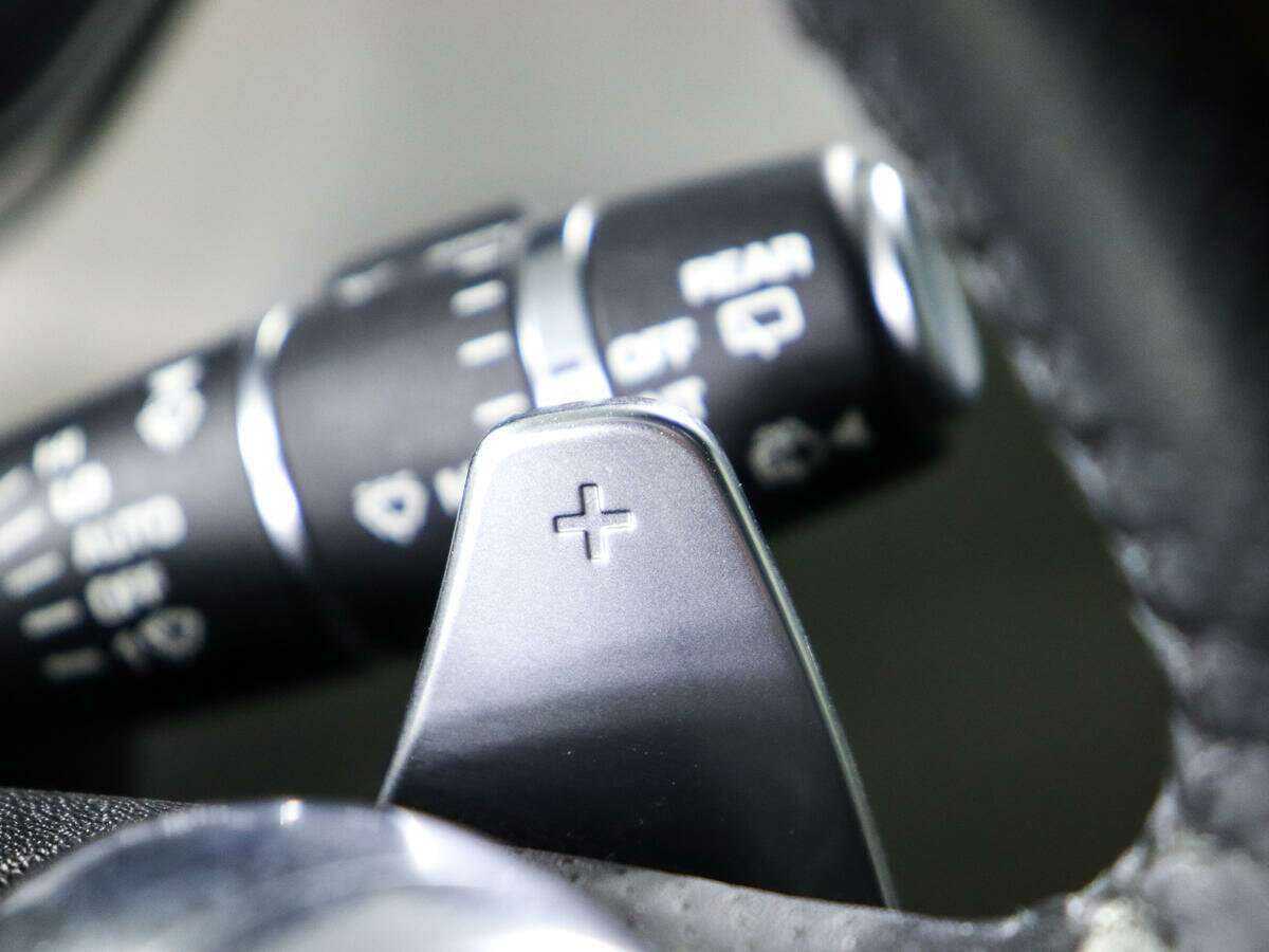 Купить Land Rover Range Rover Sport SVR, 2015, 86 081 км, фото №25