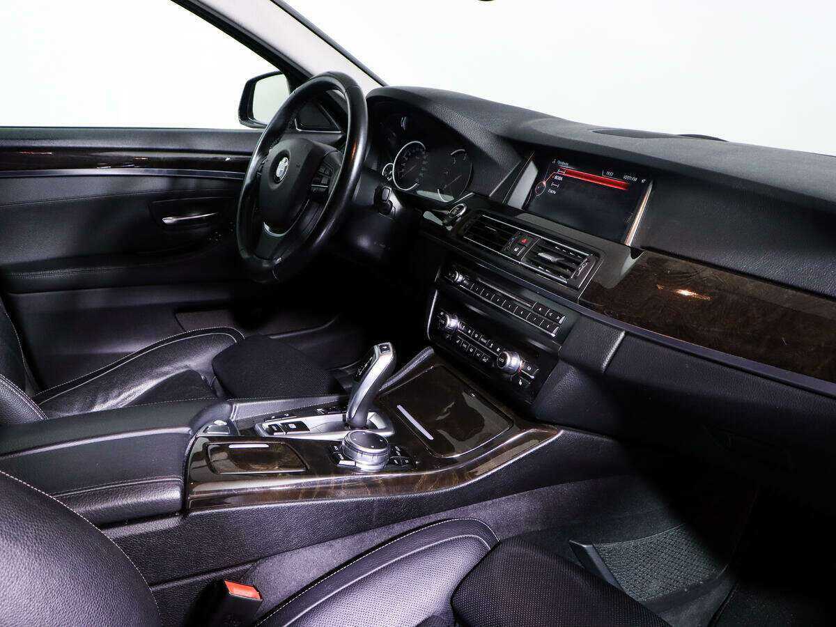 Купить BMW 5 серии 530d xDrive, 2015, 159 870 км, фото №6