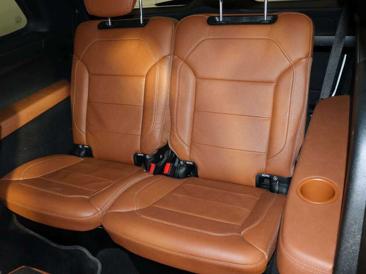 Купить Mercedes-Benz GLS 350 d, 2016, 225 836 км, фото №11