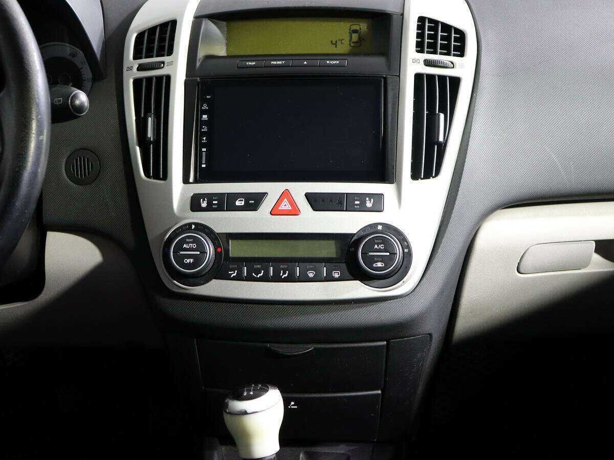 Купить Kia Ceed, 2009, 199 360 км, фото №10