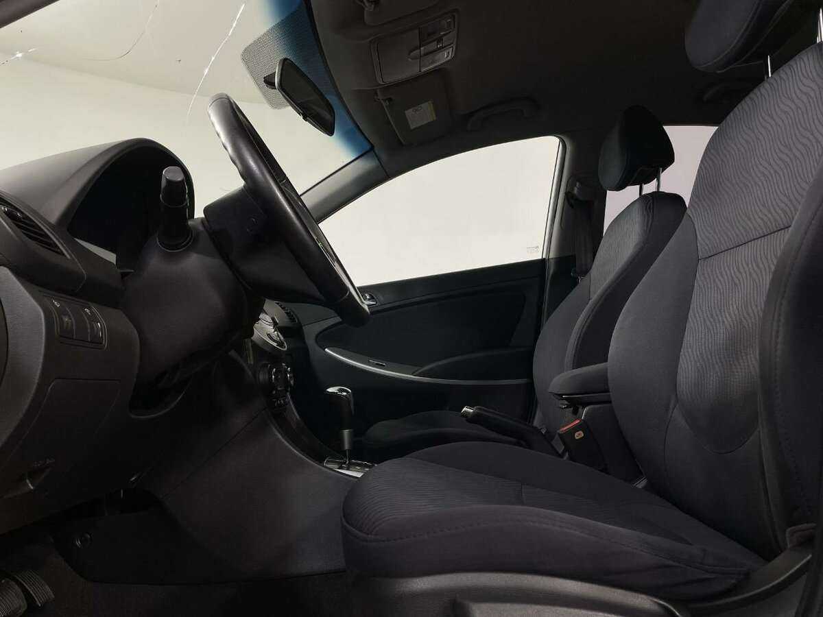 Купить Hyundai Solaris, 2012, 114 180 км, фото №10