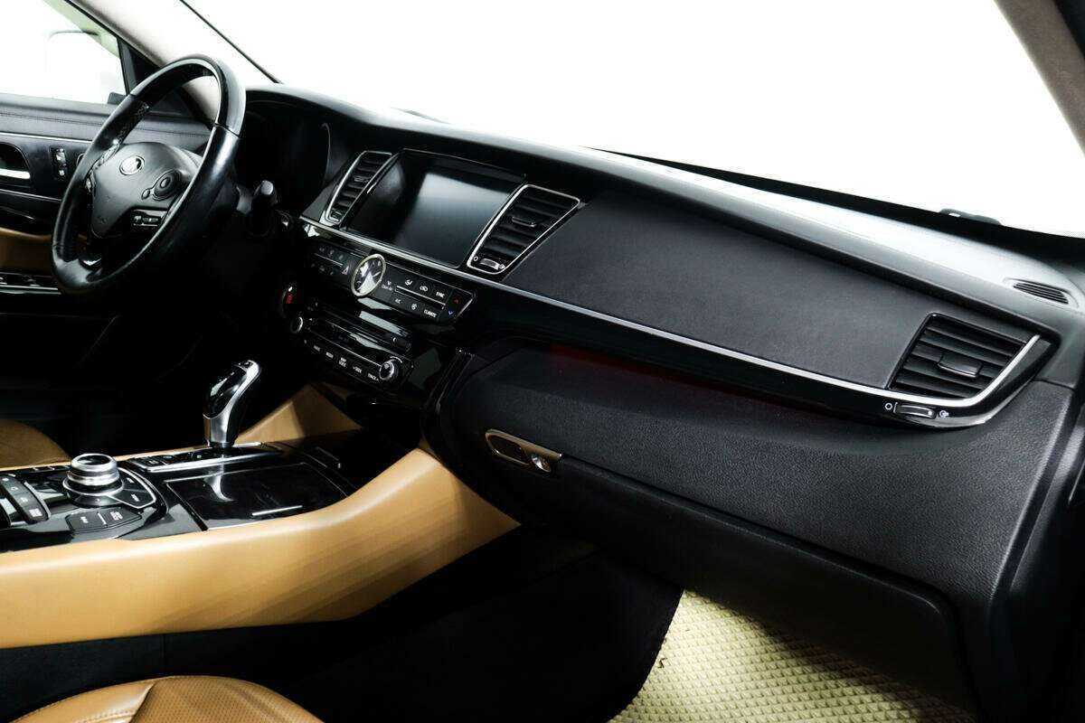 Купить Kia Quoris, 2017, 94 843 км, фото №8