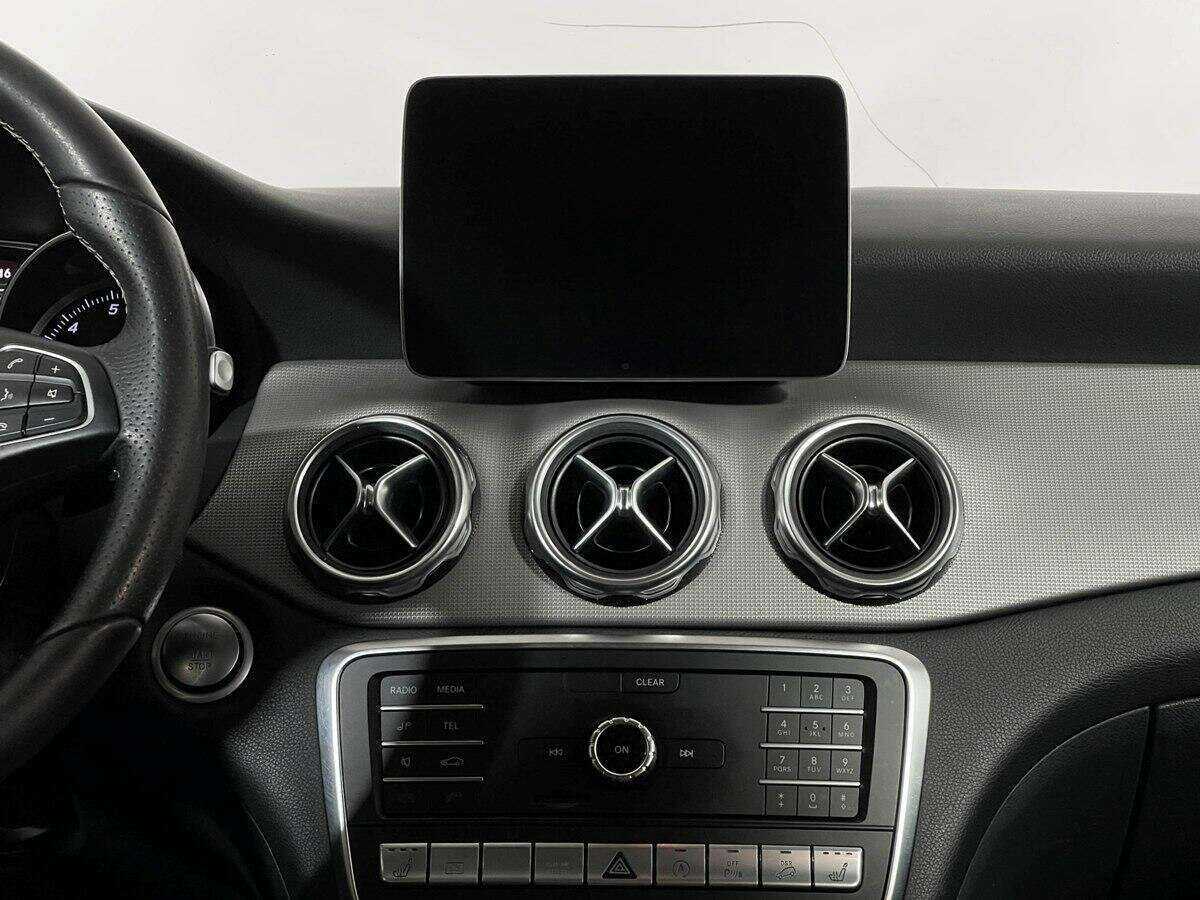 Купить Mercedes-Benz GLA 250, 2017, 77 706 км, фото №11