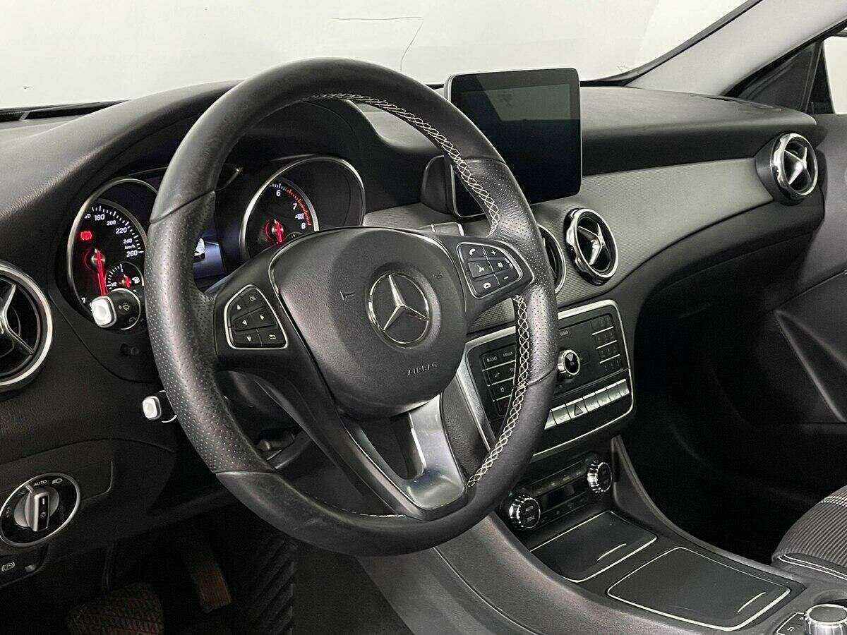Купить Mercedes-Benz GLA 250, 2017, 77 706 км, фото №13