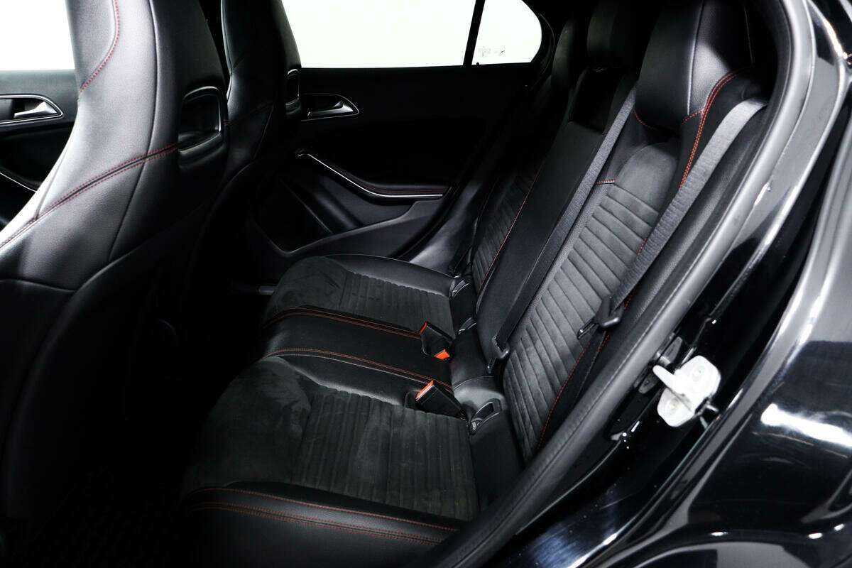 Купить Mercedes-Benz GLA 250, 2016, 88 954 км, фото №12