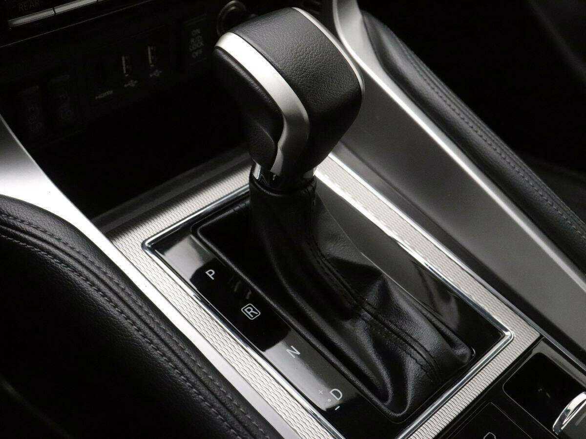 Купить Mitsubishi Pajero Sport, 2021, 40 273 км, фото №17