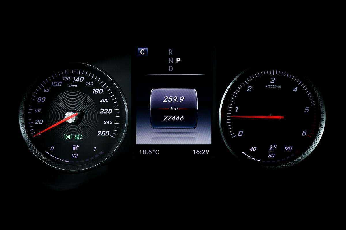 Купить Mercedes-Benz GLC 220 d, 2018, 22 446 км, фото №10