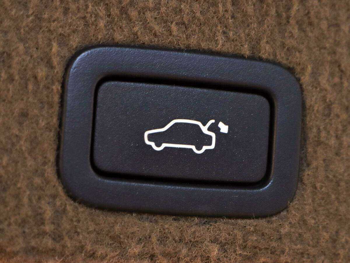 Купить Volvo XC60, 2010, 147 333 км, фото №10