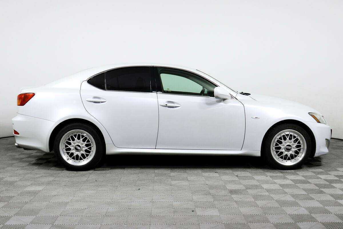 Купить Lexus IS 250, 2008, 262 414 км, фото №4