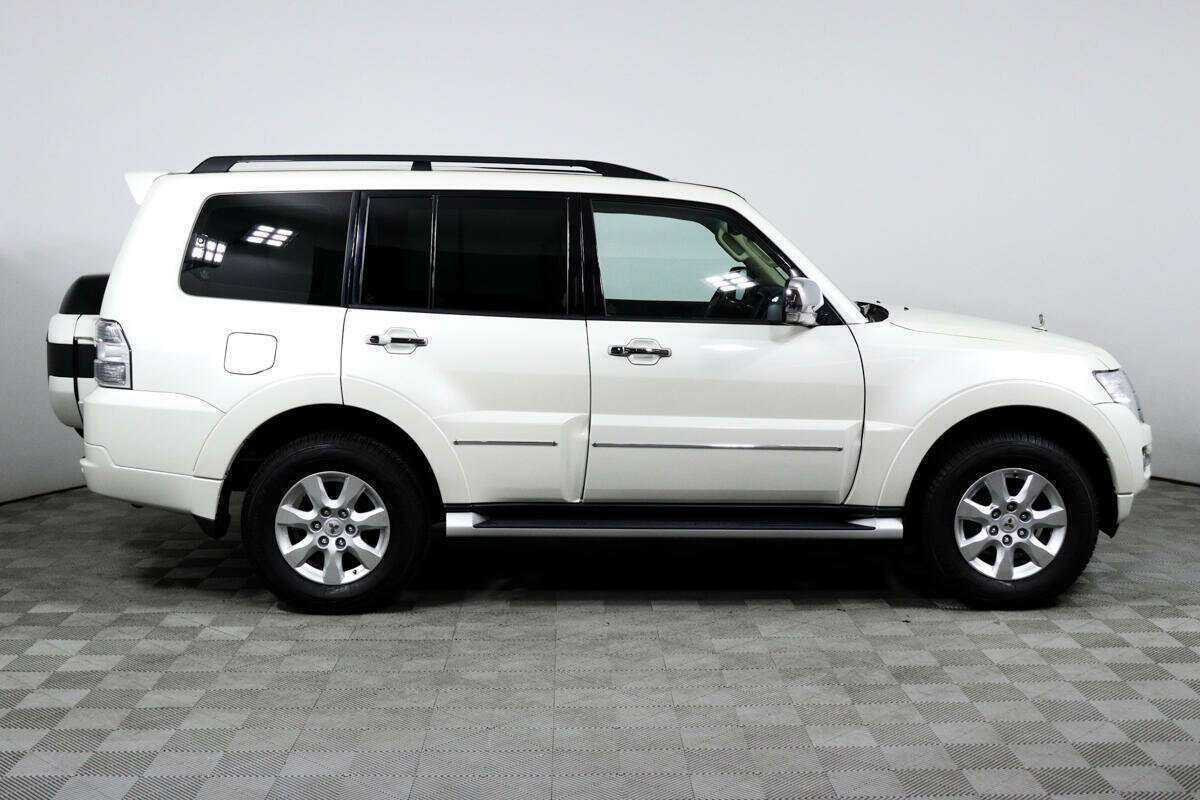 Купить Mitsubishi Pajero, 2021, 11 782 км, фото №4