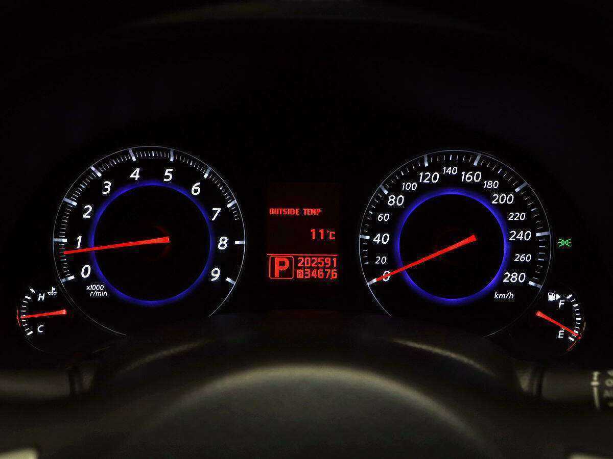 Купить Infiniti FX37, 2010, 202 500 км, фото №17