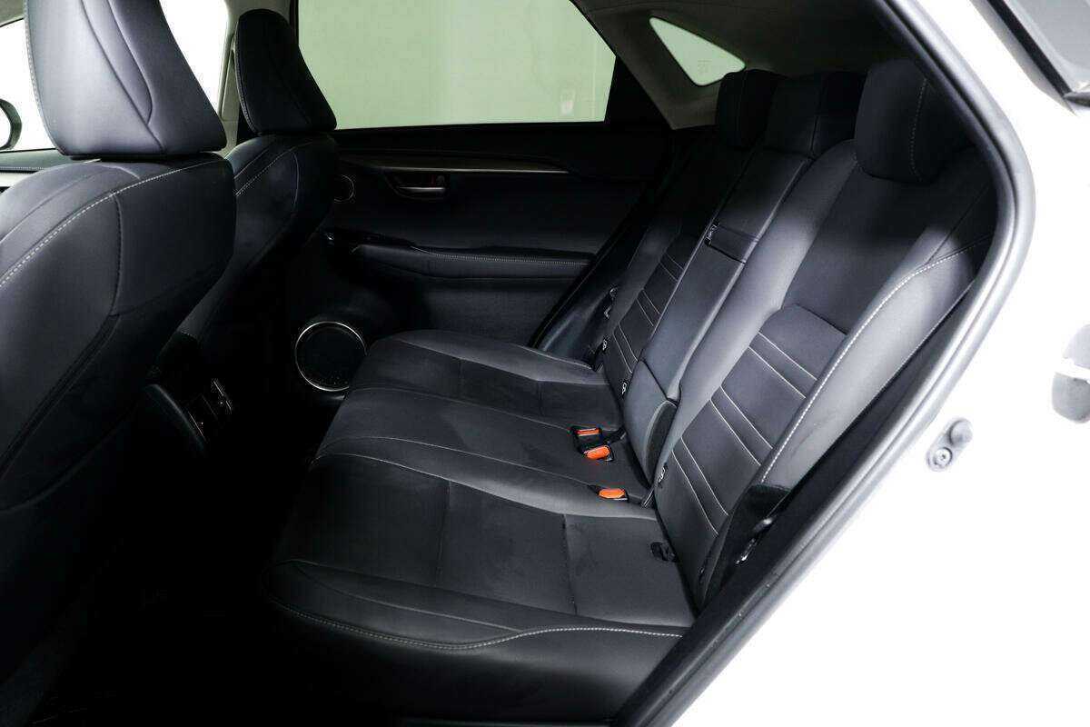 Купить Lexus NX 200, 2019, 39 199 км, фото №12