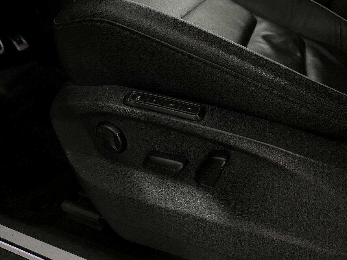 Купить Volkswagen Tiguan, 2018, 132 857 км, фото №12