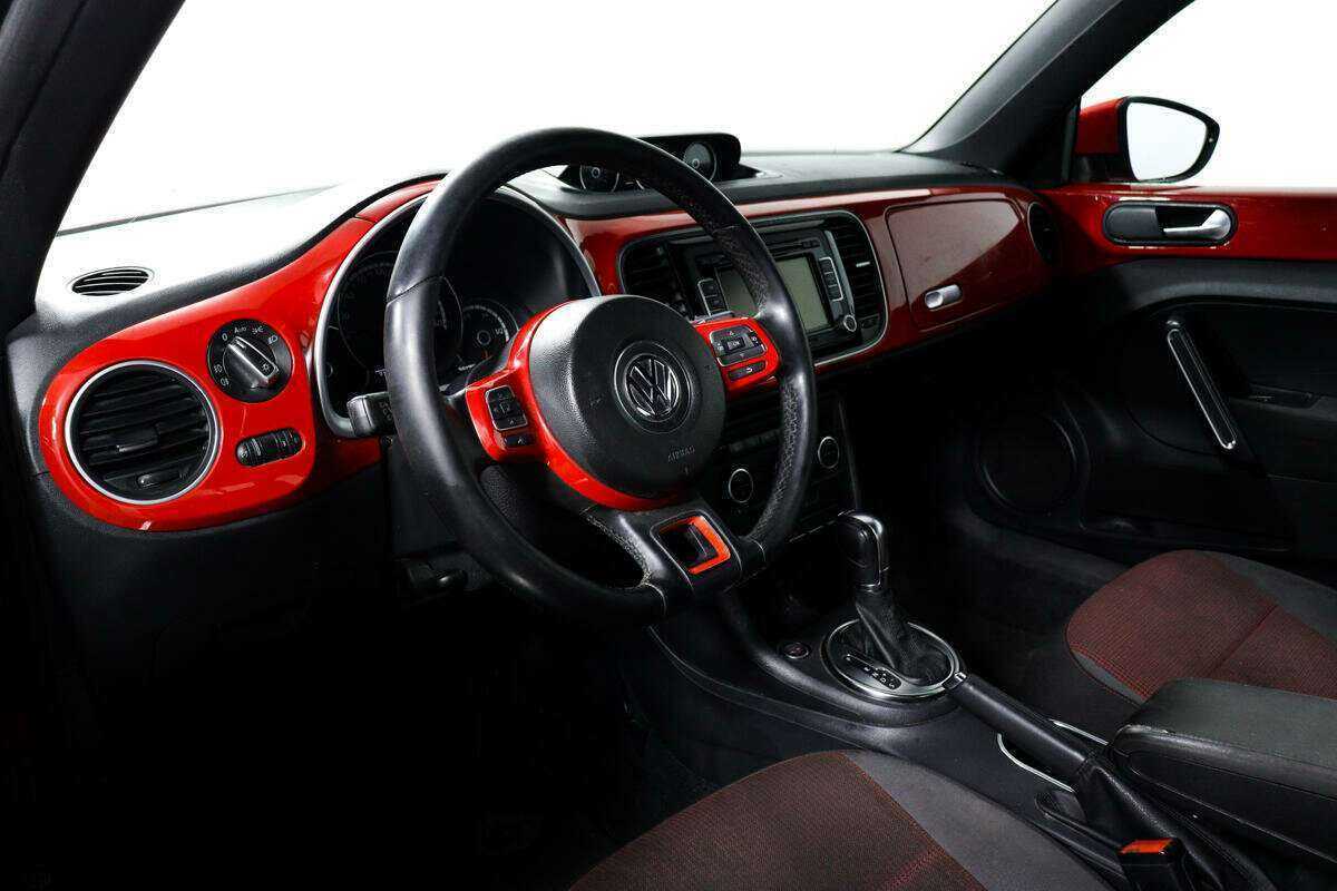 Купить Volkswagen Beetle, 2014, 240 900 км, фото №11