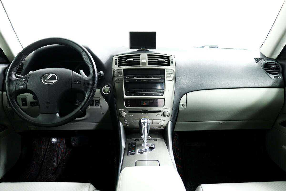 Купить Lexus IS 250, 2006, 303 707 км, фото №11