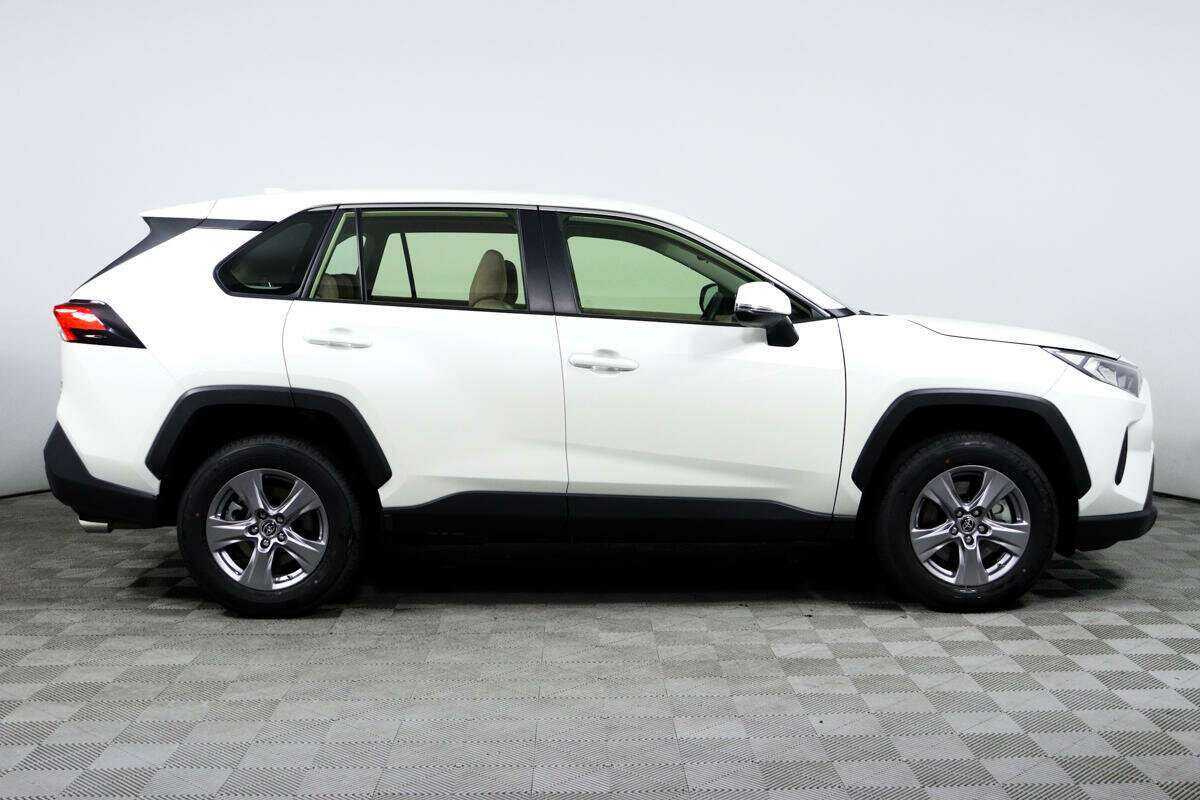 Купить Toyota RAV4, 2022, 2 987 км, фото №4