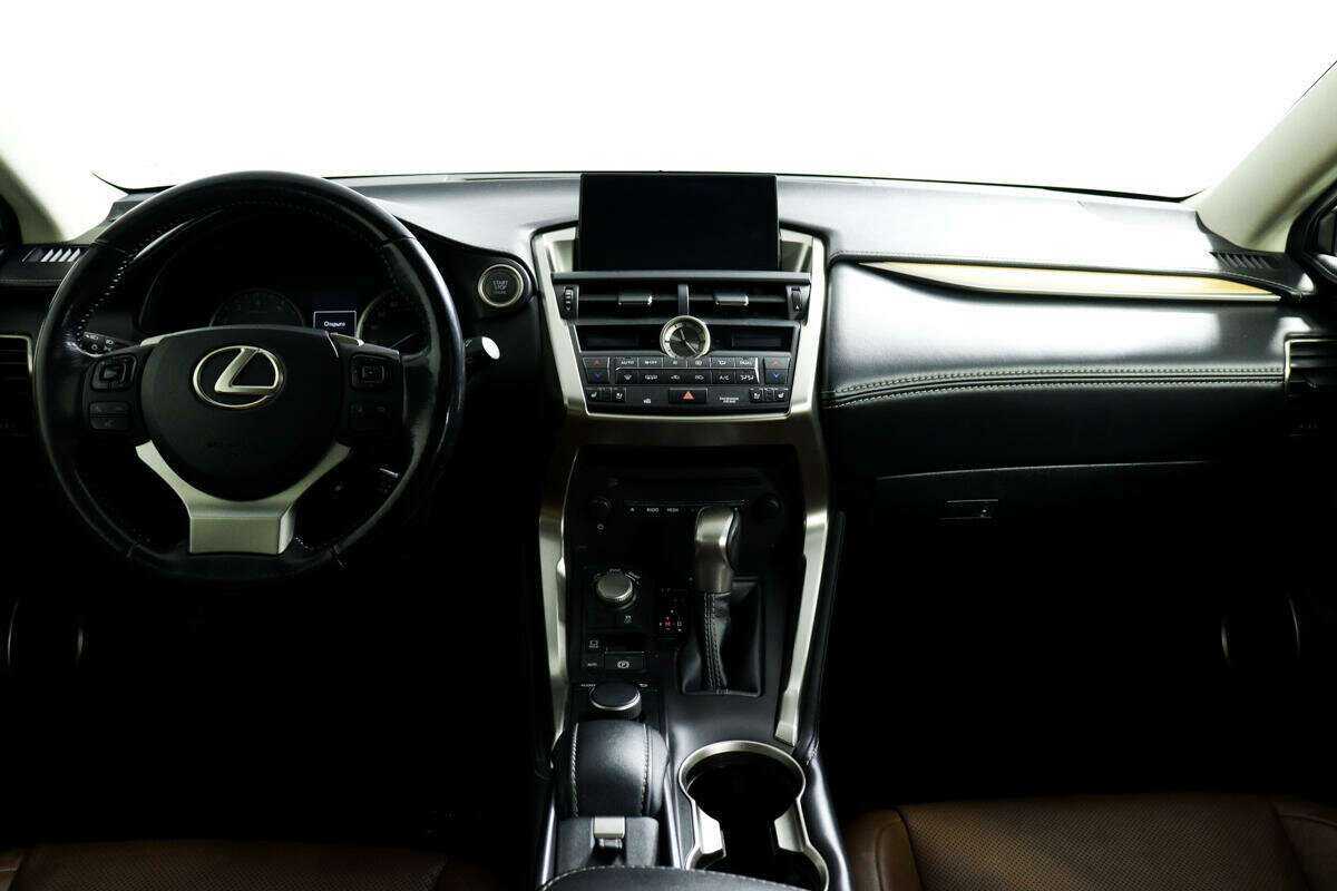 Купить Lexus NX 200t, 2015, 118 770 км, фото №11