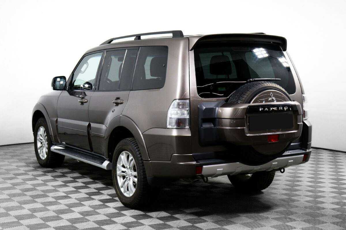 Купить Mitsubishi Pajero, 2011, 148 584 км, фото №6