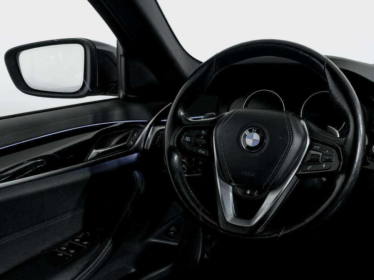 Купить BMW 5 серии 520i, 2017, 132 520 км, фото №14