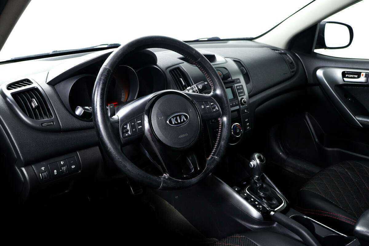 Купить Kia Cerato, 2012, 316 247 км, фото №13