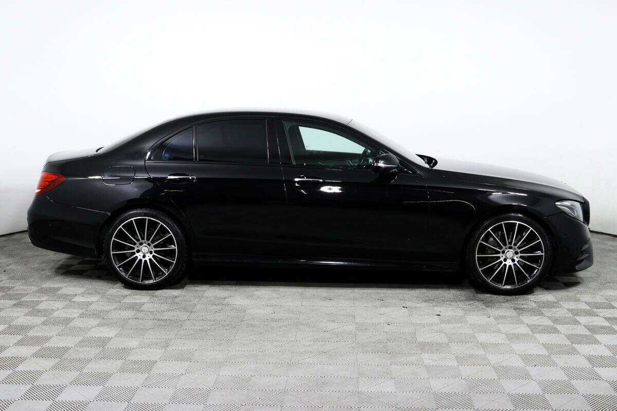 Купить Mercedes-Benz E-Класс 200, 2017, 111 000 км, фото №4