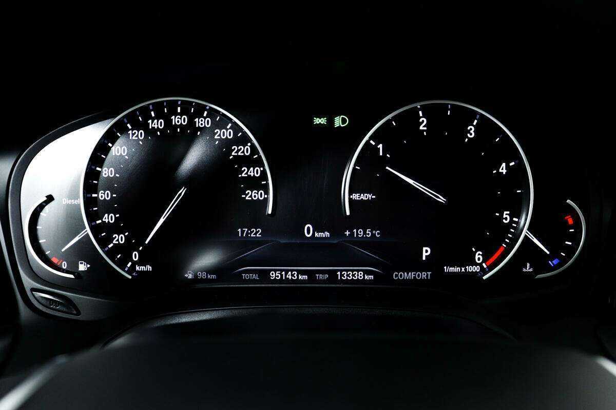 Купить BMW 3 серии 318d, 2019, 95 150 км, фото №10