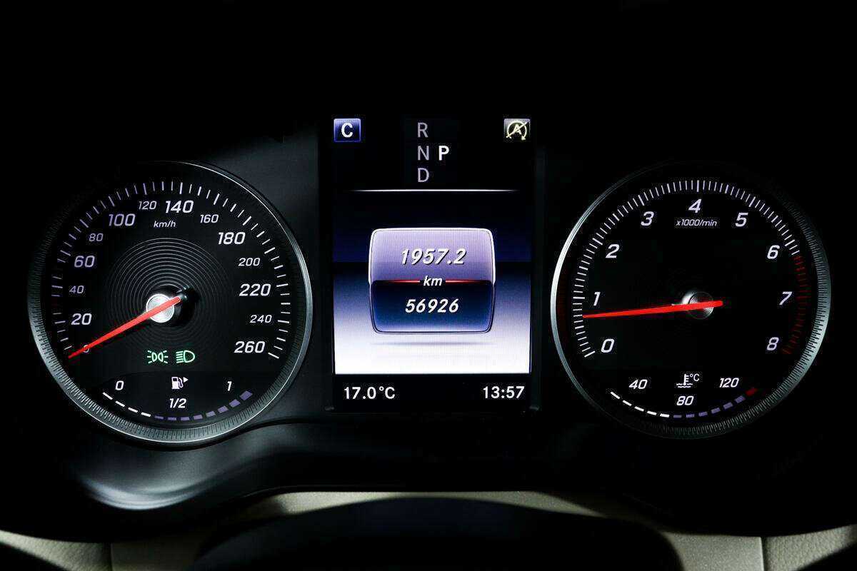 Купить Mercedes-Benz GLC 250, 2018, 56 923 км, фото №10