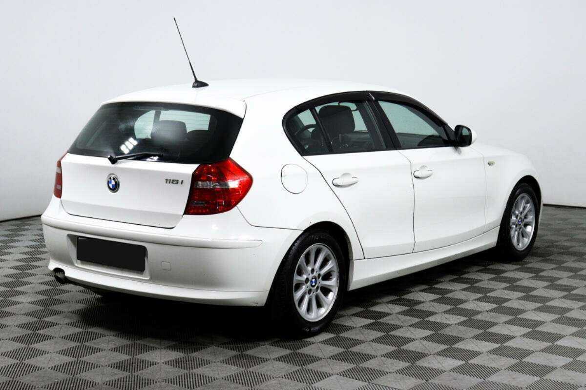 Купить BMW 1 серии 116i, 2010, 157 336 км, фото №5