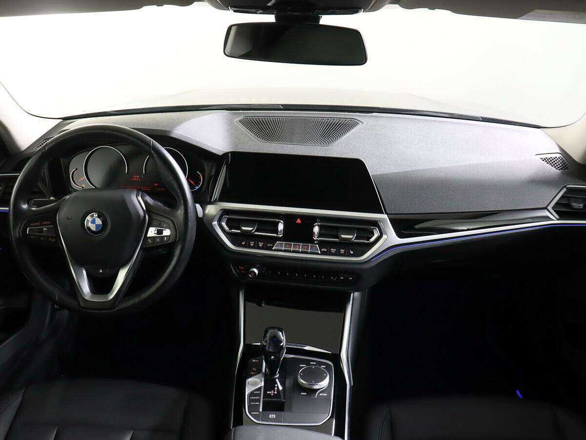 Купить BMW 3 серии 318i, 2020, 41 275 км, фото №11