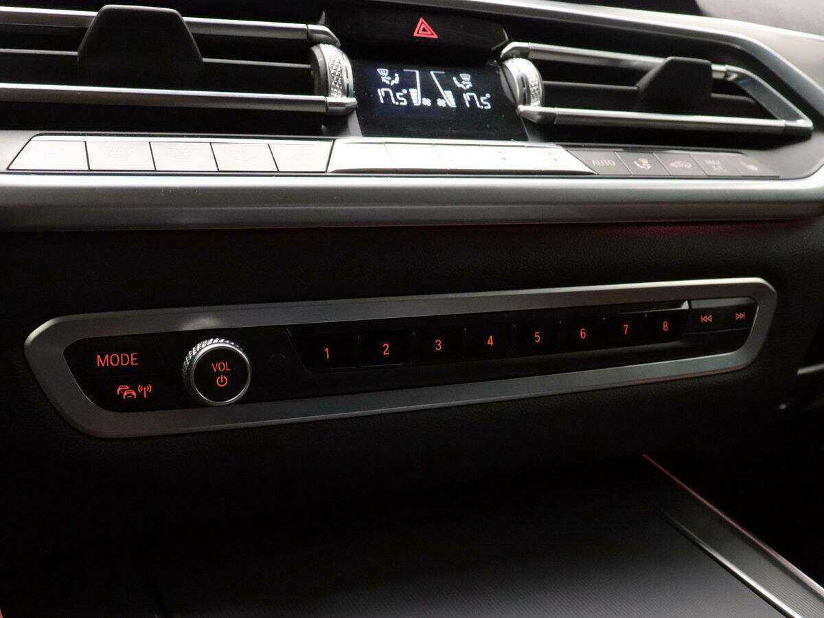 Купить BMW X5 30d, 2019, 80 304 км, фото №16