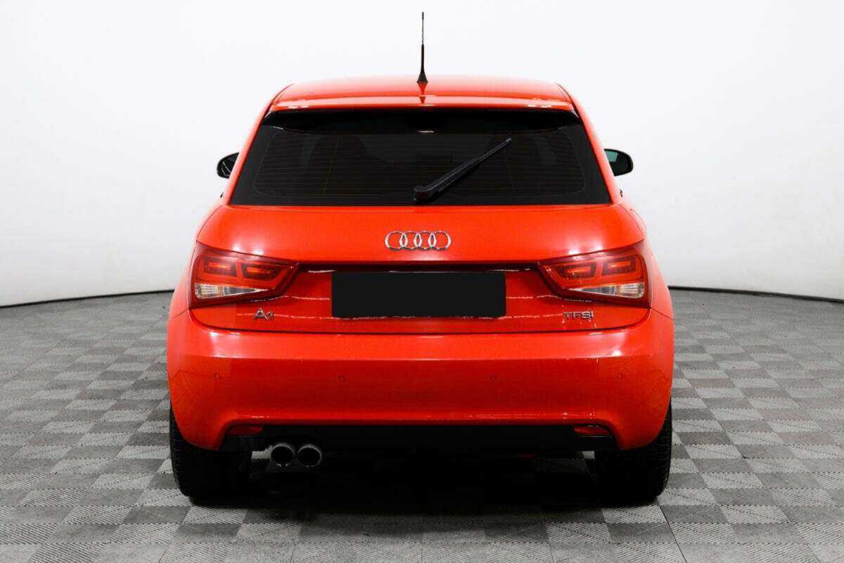 Купить Audi A1, 2010, 199 220 км, фото №6