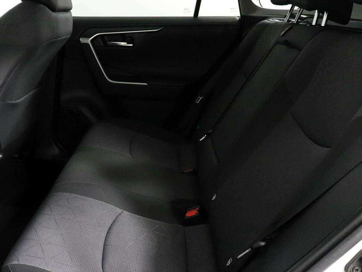 Купить Toyota RAV4, 2020, 47 700 км, фото №8