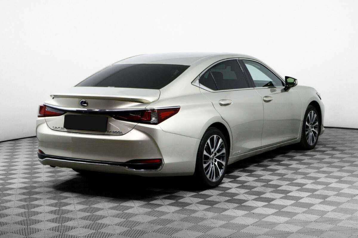 Купить Lexus ES 300h, 2018, 90 630 км, фото №5