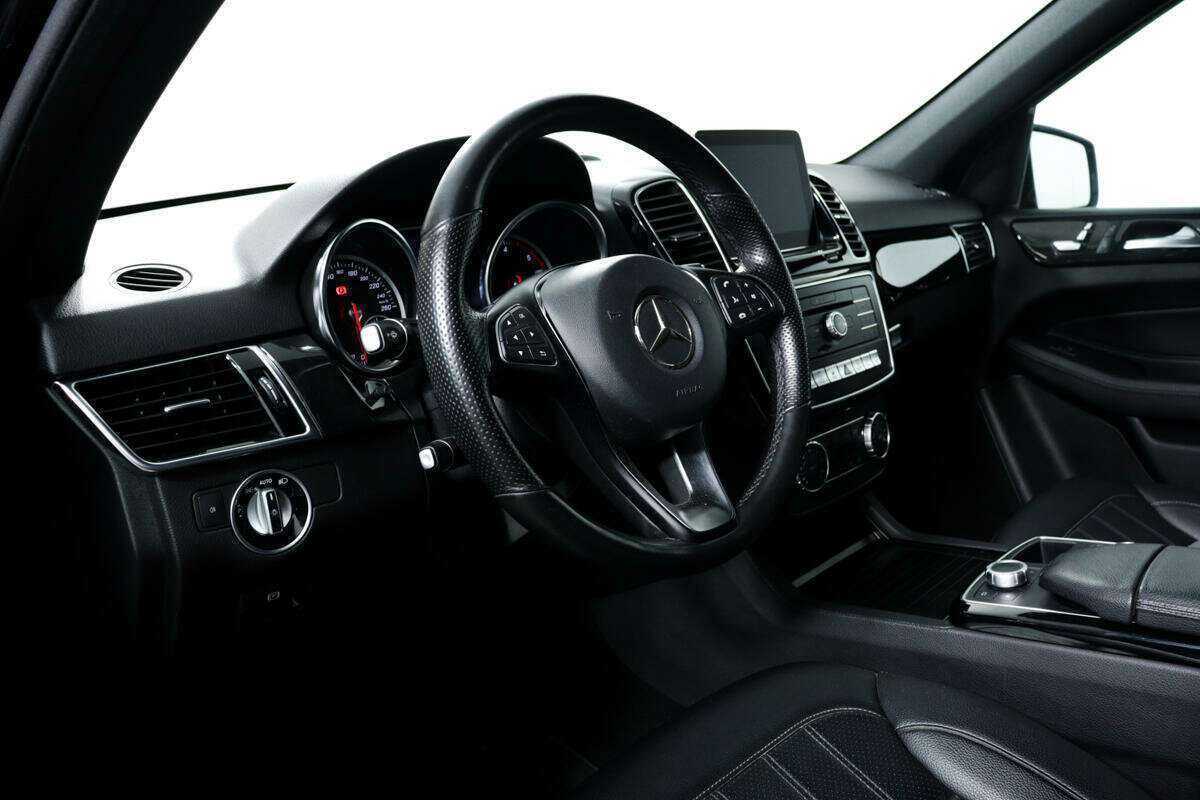 Купить Mercedes-Benz GLE 250 d, 2018, 86 810 км, фото №13