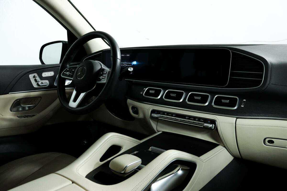 Купить Mercedes-Benz GLE 300 d, 2019, 93 050 км, фото №9