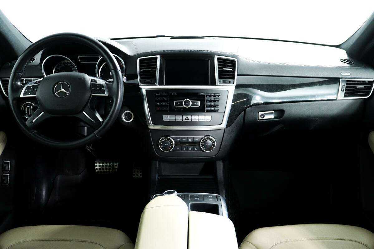 Купить Mercedes-Benz GL-Класс 350 CDI BlueTEC, 2015, 141 263 км, фото №11