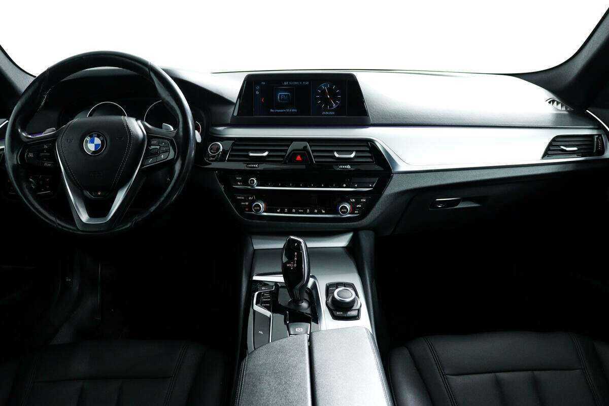 Купить BMW 5 серии 520i, 2019, 129 486 км, фото №11