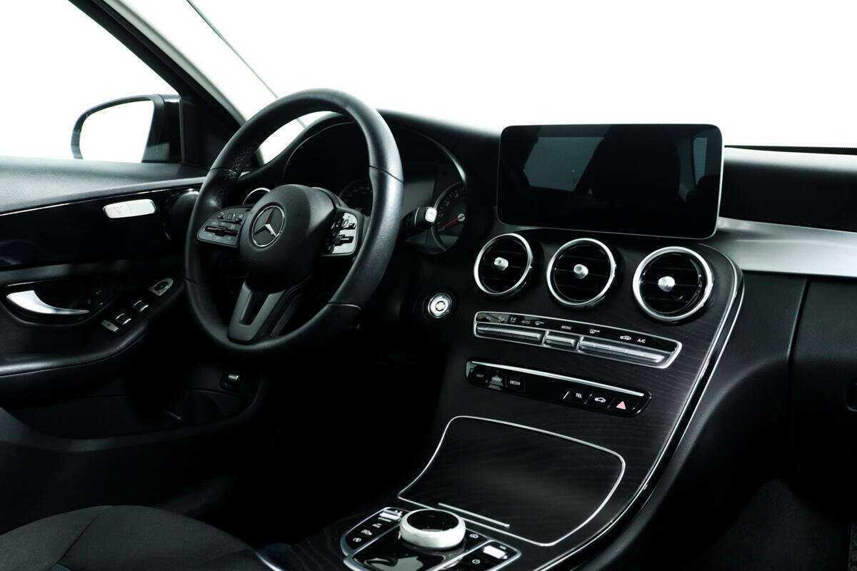Купить Mercedes-Benz C-Класс 180, 2018, 98 505 км, фото №8